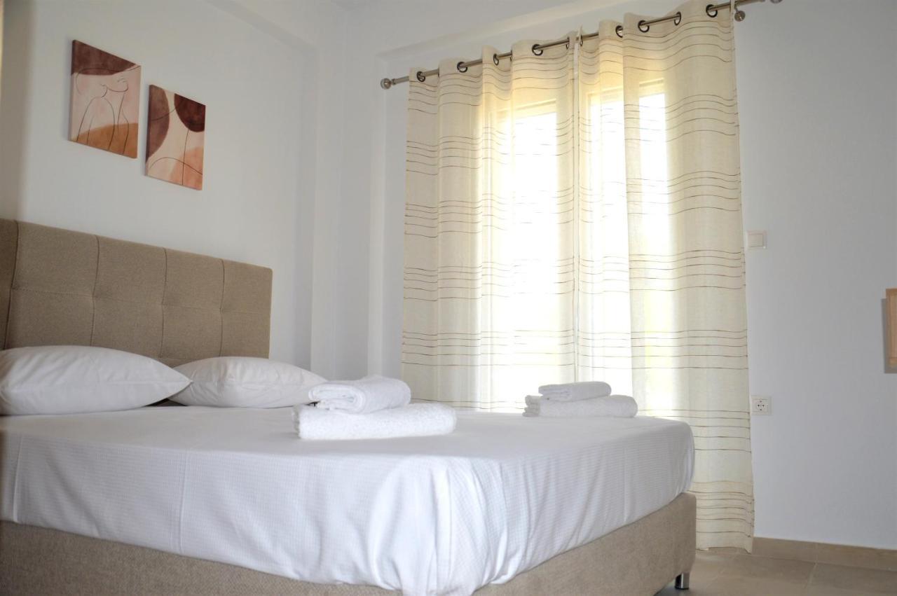 Α & D Perikleous Apartments Kastro-Kyllini Extérieur photo